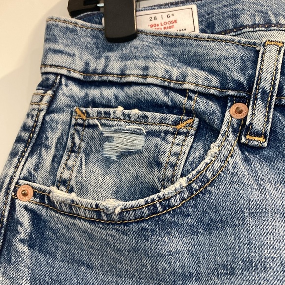 GAP ‘90s Loose Mid Rise Jeans - Picture 8 of 16